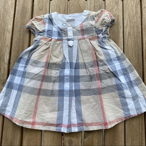 Burberry Other - Dress Burberry 1 months short sleeves